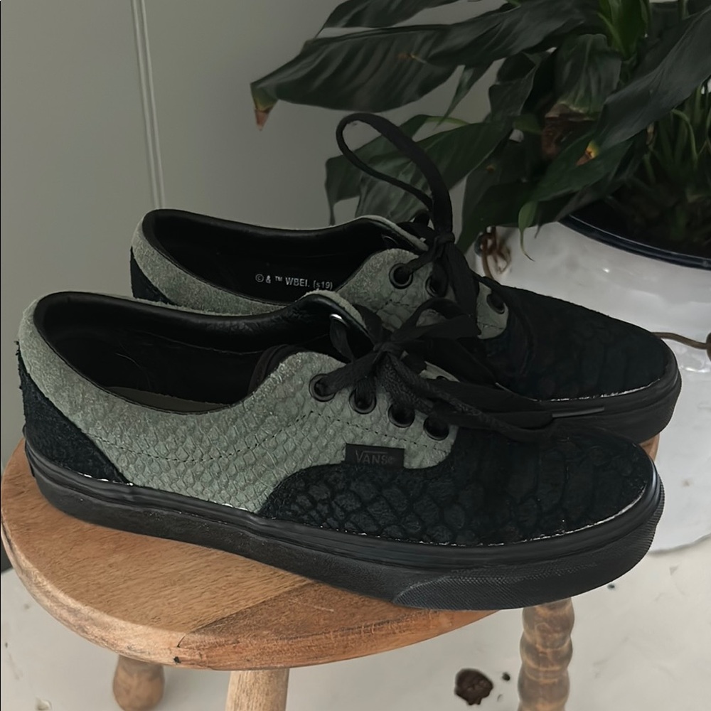 Vans Slytherin Sneakers